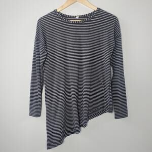 Lululemon To The Point Long Sleeve dark grey  and white side tie shirt